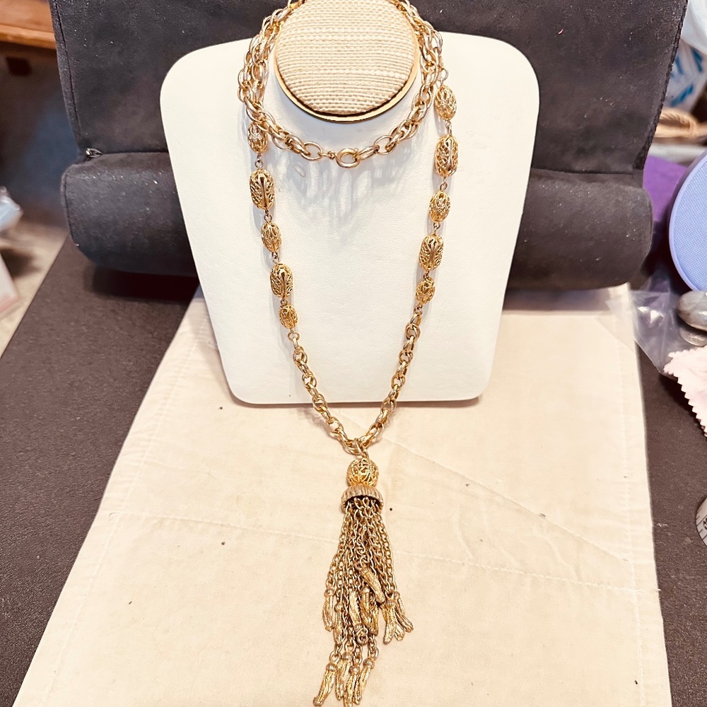 Filigree Tassel Necklace 60s 70s Statement Estate Gold Tone Chunky Chain 25” L